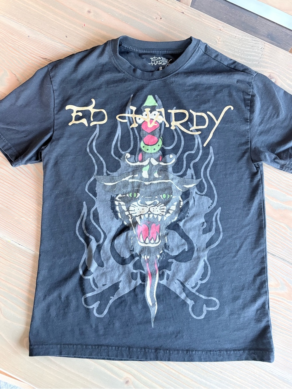 Ed Hardy Panther & Dagger Graphic Tee — Black, Size S